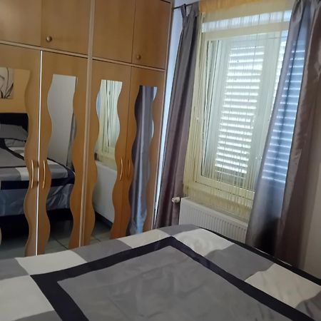 Ferienwohnung Apatmani Peternel Vir Exterior foto