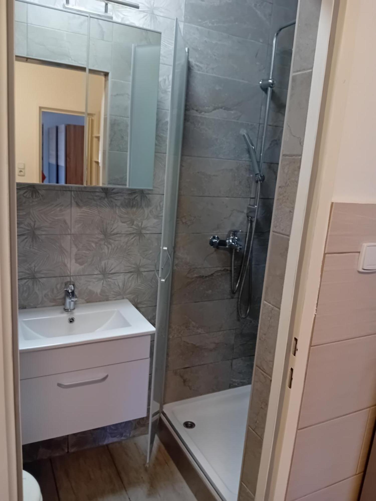 Ferienwohnung Apatmani Peternel Vir Exterior foto