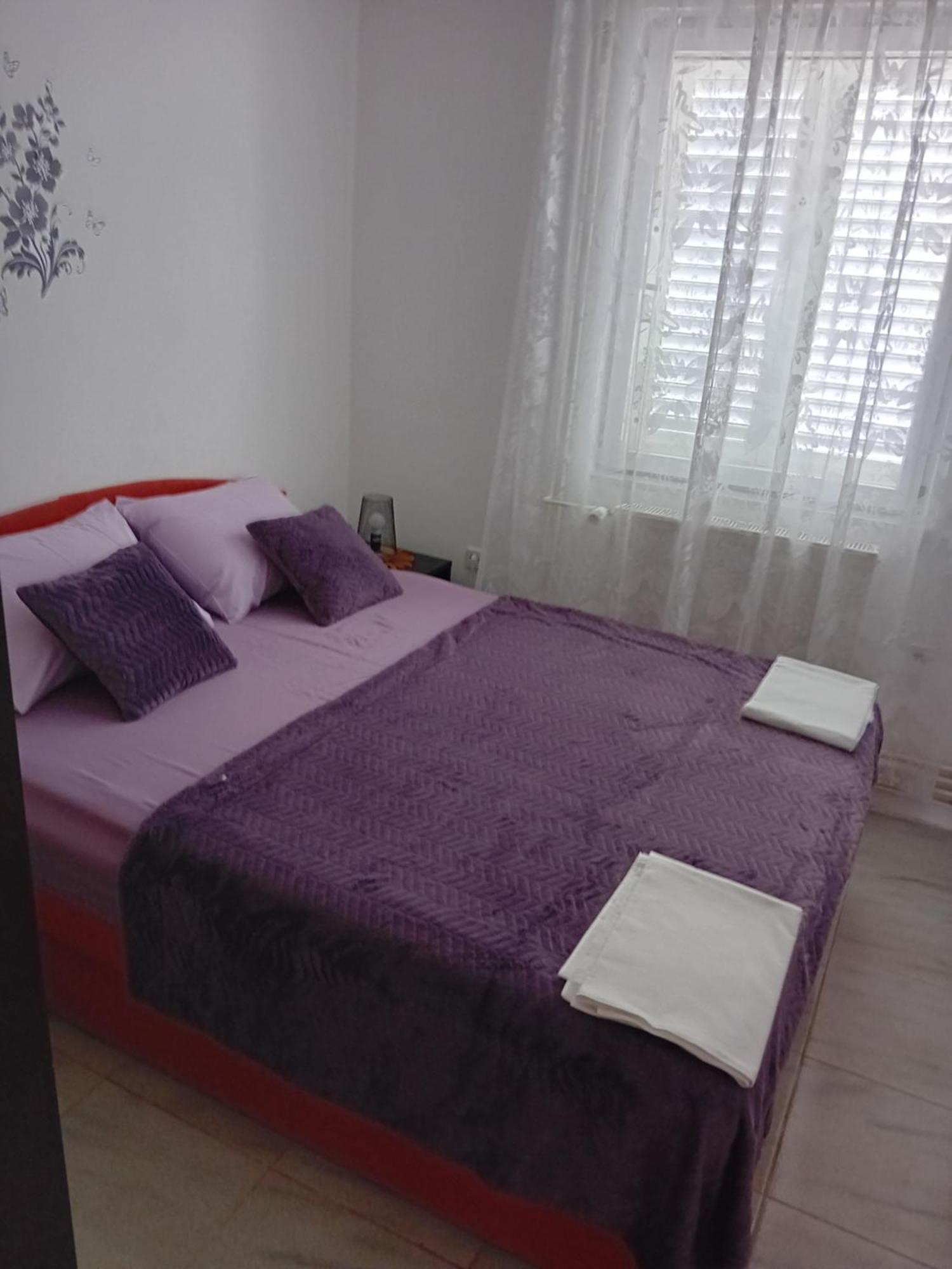 Ferienwohnung Apatmani Peternel Vir Exterior foto