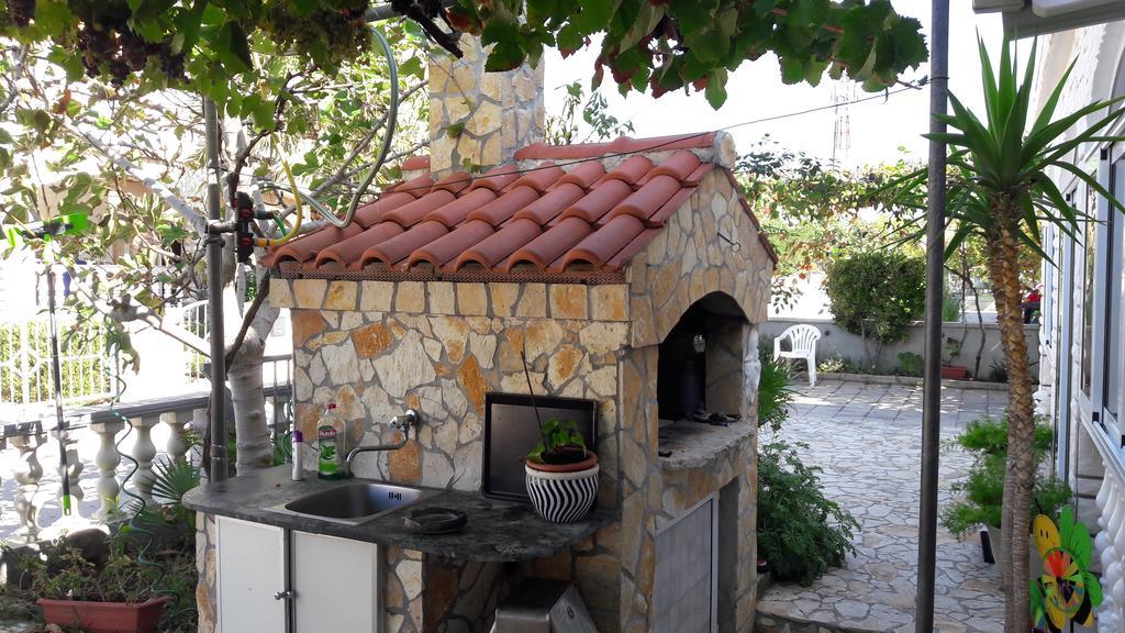 Ferienwohnung Apatmani Peternel Vir Exterior foto