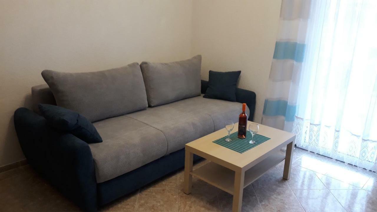 Ferienwohnung Apatmani Peternel Vir Exterior foto